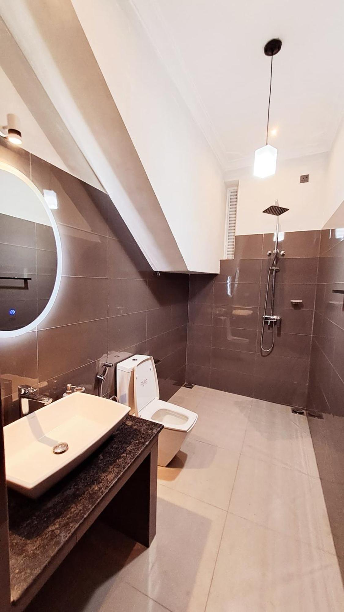 Golden Shower Inn キャンディー エクステリア 写真